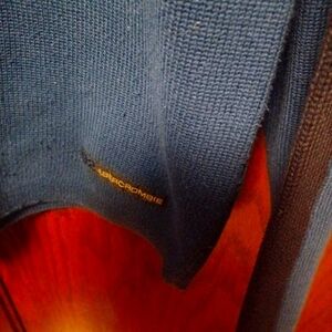 Abercrombie and Fitch sweater sz L